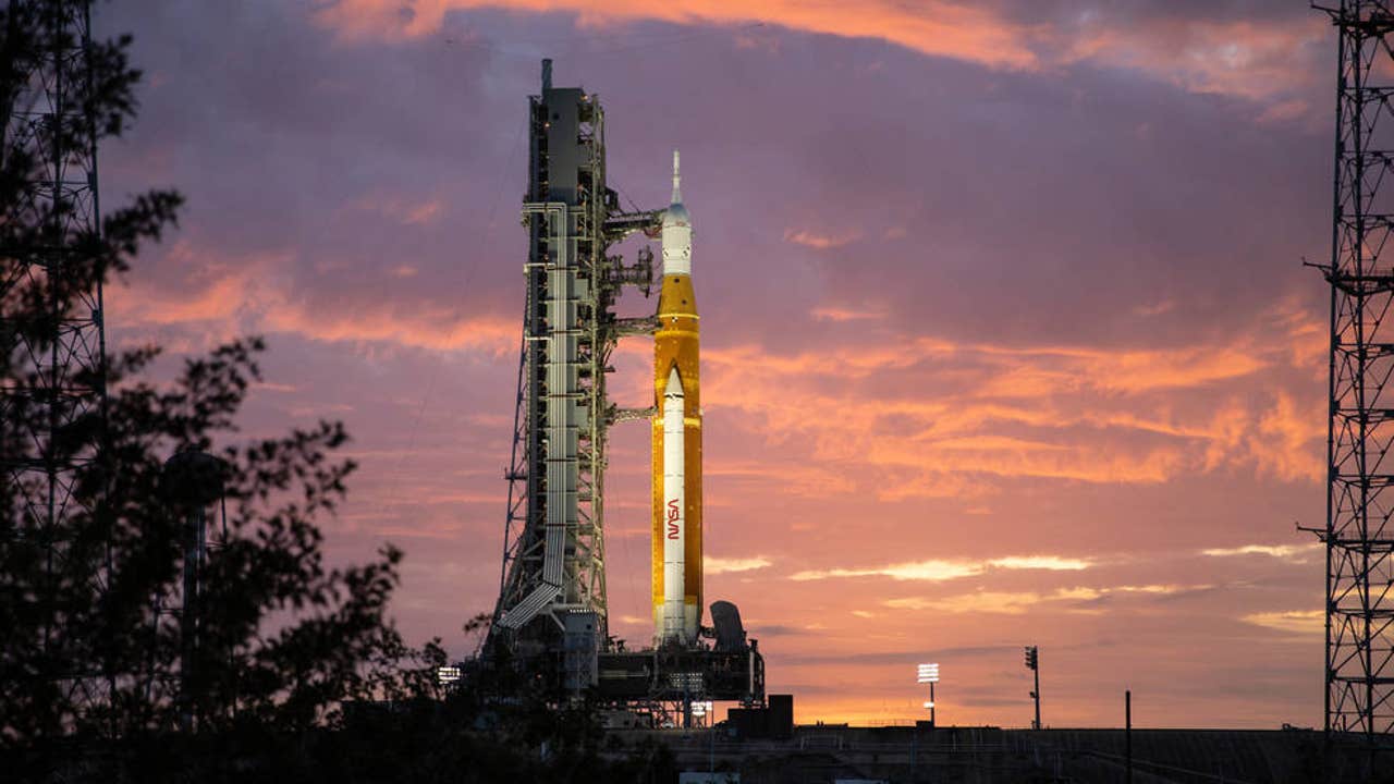 7 Florida Space Coast restaurants offering gorgeous views of Artemis l launch - Vimarsana News