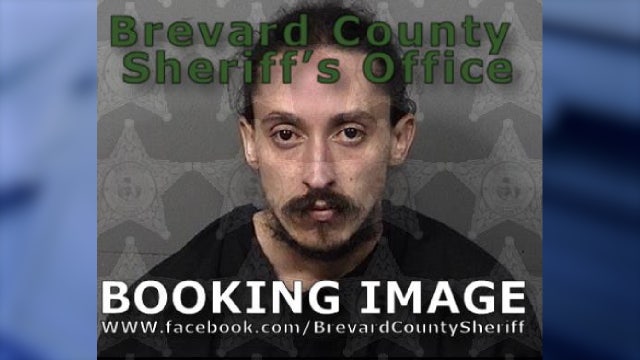 Man accused of shooting Florida police officer through Melbourne hotel door arrested