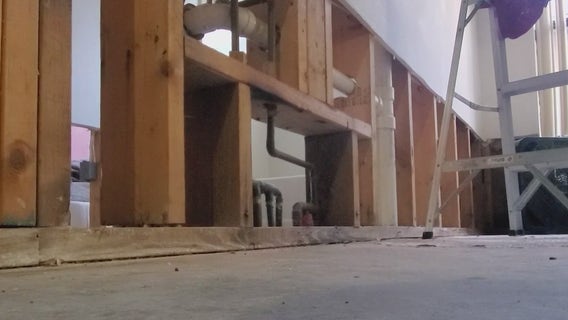 Florida residents say permit delays keeping them from repairing homes after Hurricane Ian