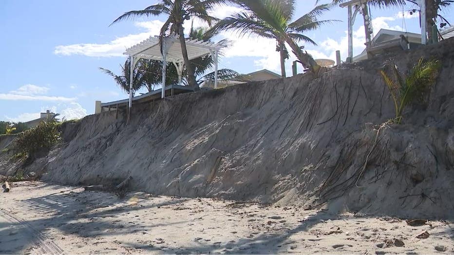 Melbourne-Beach-collapse1.jpg