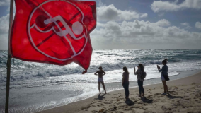 Dangerous rip currents at Florida beaches: Here's how to escape if you get caught in one