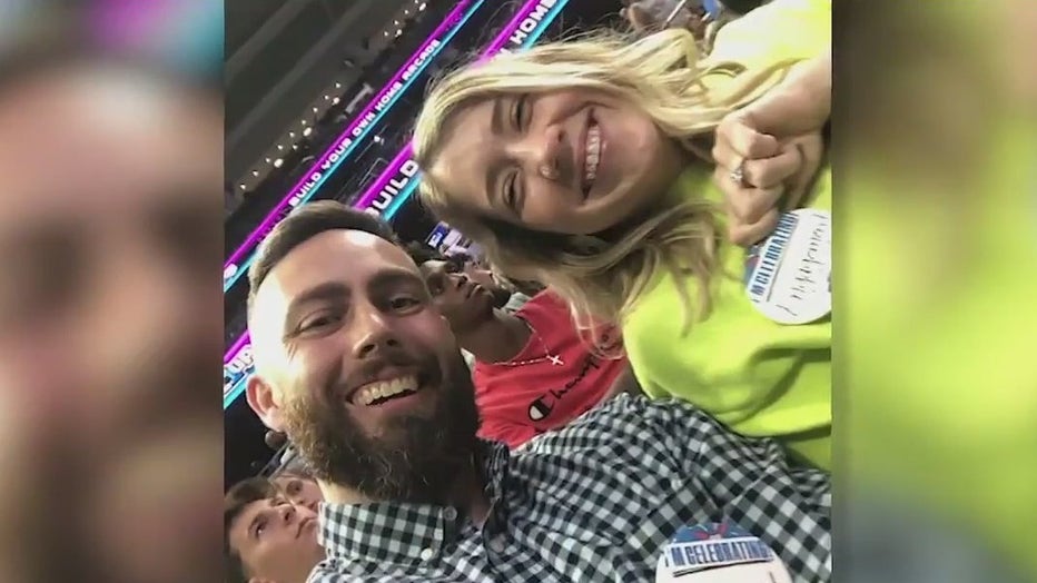 Magic-Kiss-Cam-proposal-Tim-Heaton-Nicole-Cherry2.jpg