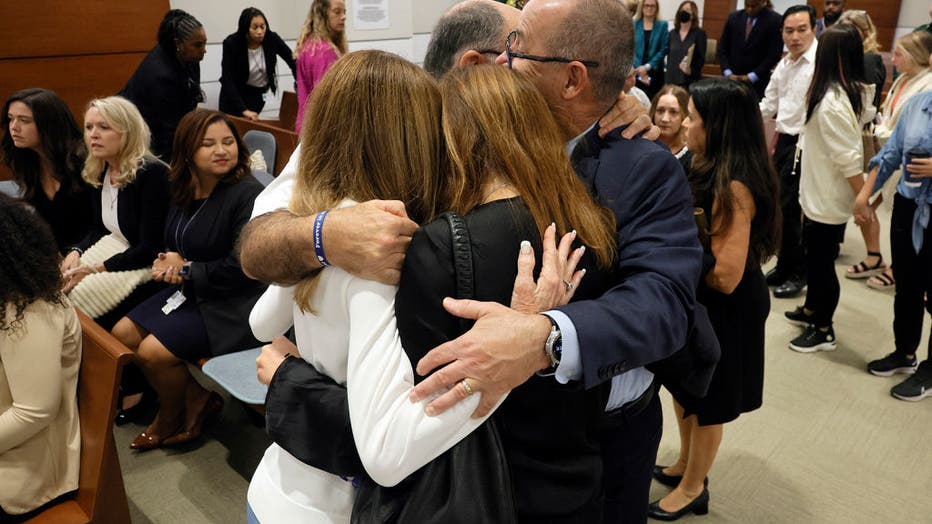 e3d5b01d-US-NEWS-PARKLAND-4-FL