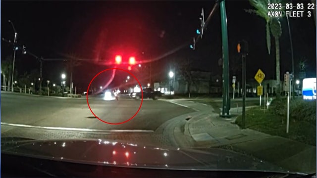 Watch: Motorcycle rider flips off Florida deputy before crashing into pickup truck, sheriff's office says