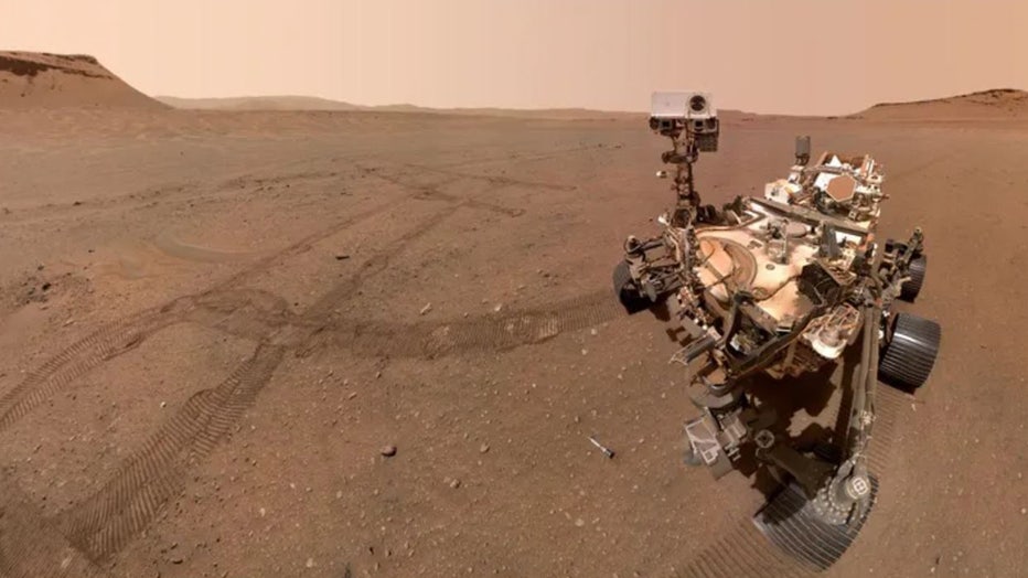 Mars-rover-selfie.jpg