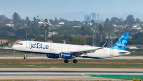 JetBlue flight diverted to Orlando after on-board fight between passengers