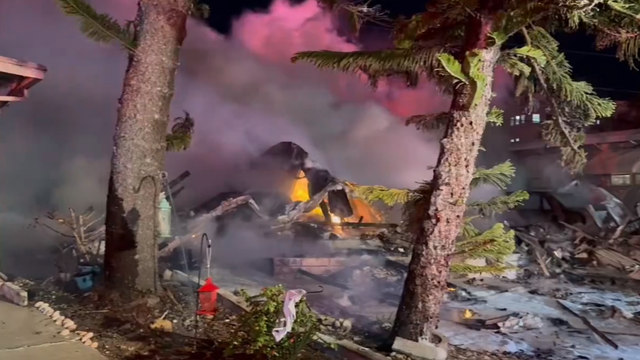 Clearwater Florida plane crash: Pilot, 2 others killed after plane hits mobile home park, explodes