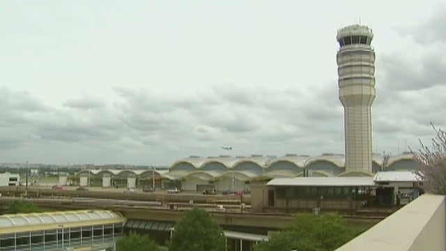 Orlando-bound flight in near miss at Regan National Airport; FAA investigating